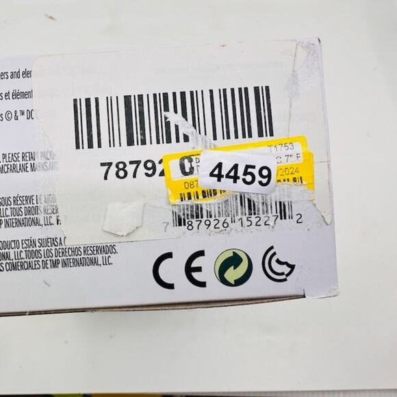 NEW DC Multiverse Batman Dark Detective Future State Action Figure 7" - Picture 7 of 7